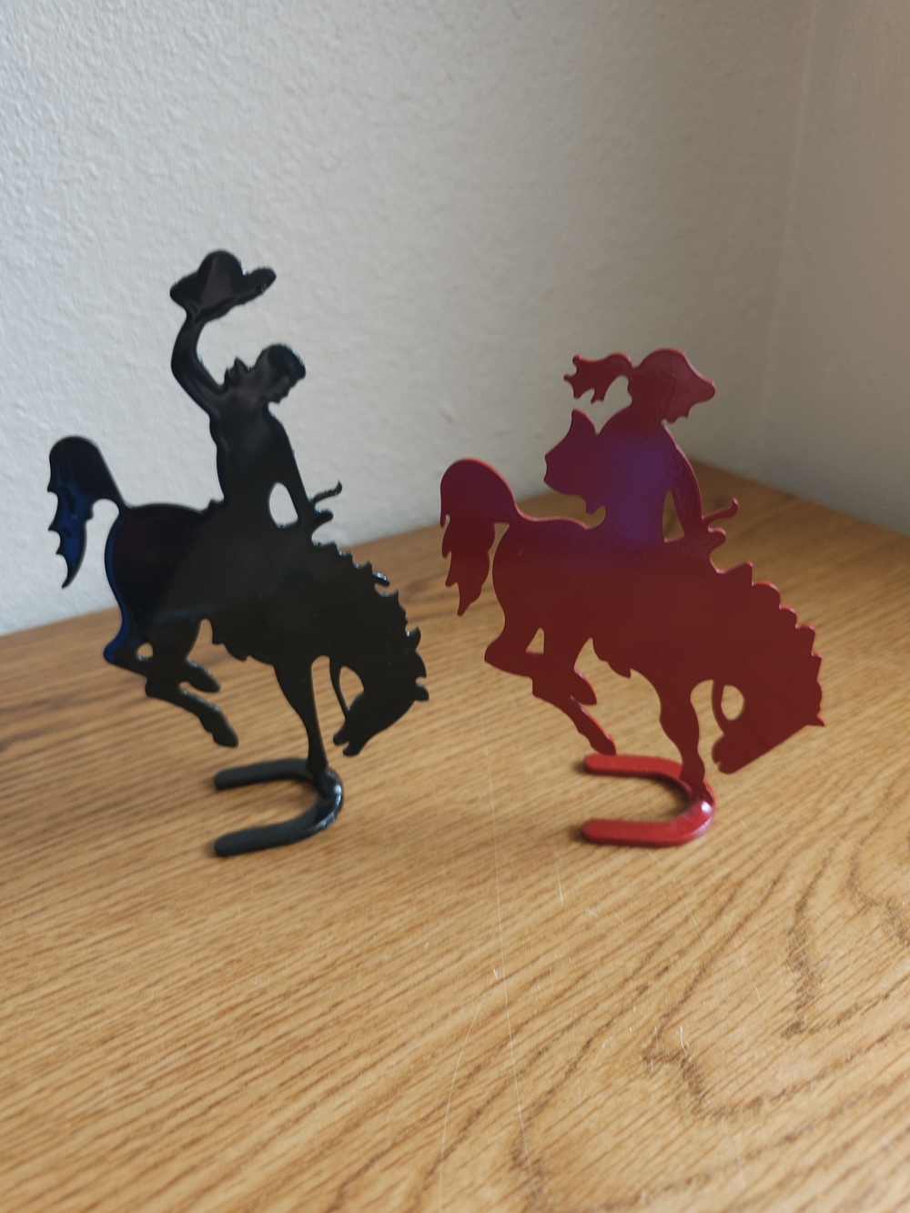 Cowboy Cowgirl Metal Cake Toppers Decor Buckin Broncos 5 Inch Horseshoe Rodeo